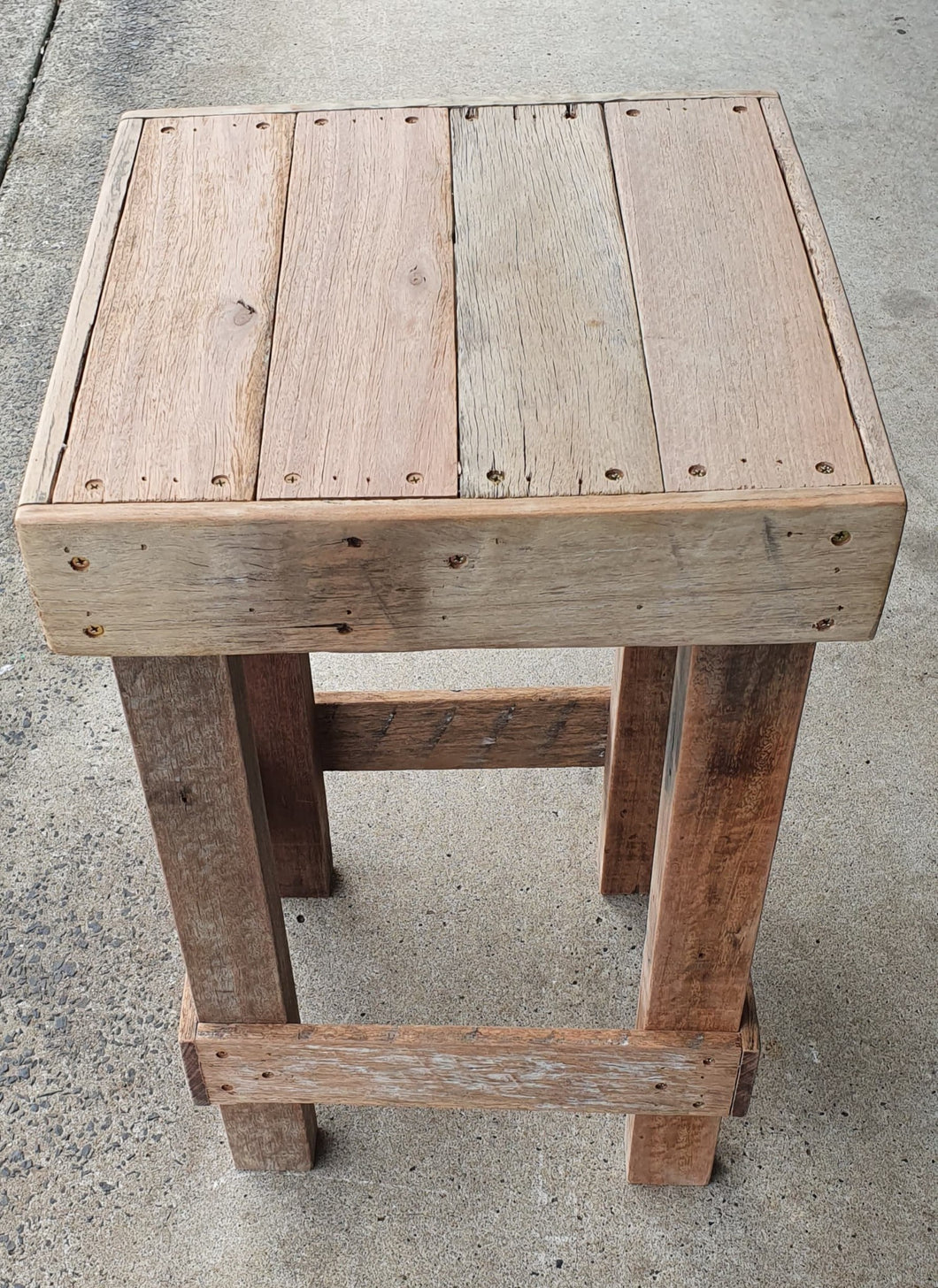 440mm bar stool standard wooden recycled