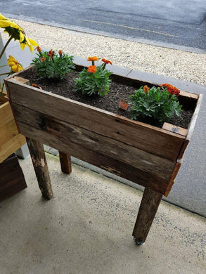 740mm rectangle planter with legs wooden recycled